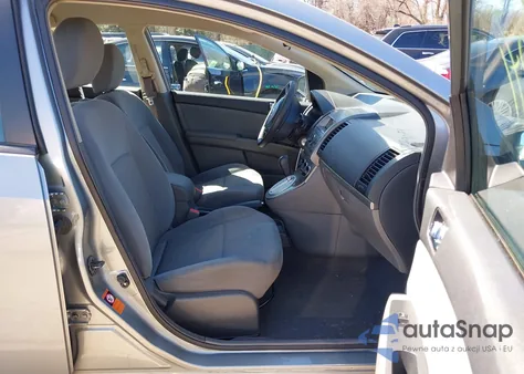 2008 Nissan Sentra 2.0 z USA, uszkodzony, nr VIN 3N1AB61E78L741341